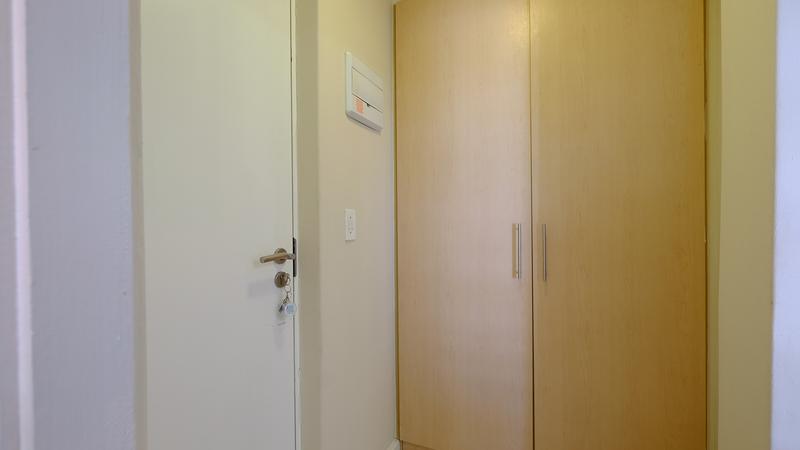 To Let 1 Bedroom Property for Rent in Claremont Western Cape